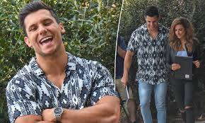 Johnny puts together that the rogue wedding guests are current mafs. Married At First Sight 2021 Theatre Star Johnny Balbuziente Joins Cast Daily Mail Online