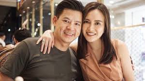 Adegan drama antara selena & rio (sandy & boy). Penantian 7 5 Tahun Berakhir Shandy Aulia Hamil Anak Pertama Tribunnews Com Mobile