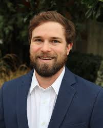 Robert Gremillion's Instagram, Twitter & Facebook