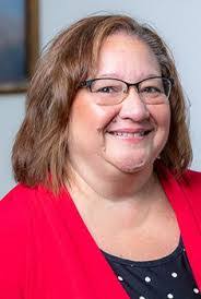 Monique Reyna's Instagram, Twitter & Facebook