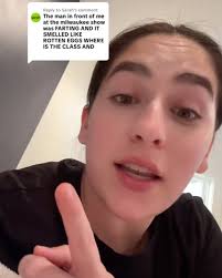 I refuse to put bread in his jar if that harmonica-playing a-hole is gonna  take any of it.