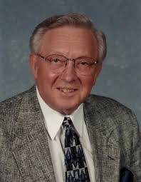 Dwight Dye's Instagram, Twitter & Facebook