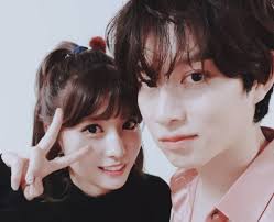 Momo is just the weakest link when it comes to vocals in twice. Twice Momo S Older Sister Gets Hit With Malicious Comments After Momo Heechul S Dating News Allkpop