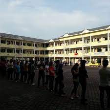 As of 2014, the total number of students is around 2900, including morning and afternoon classes. Smk Bandar Puchong Jaya A 4 Conseils