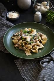 Maybe you would like to learn more about one of these? Tagliatelle So Sampinonmi A Spenatom Stvory Z Kuchyne