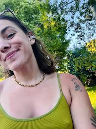 Oprah's Favorite Open Ear Headphones Stay in Place and Are *Way* Comfier  Than AirPods