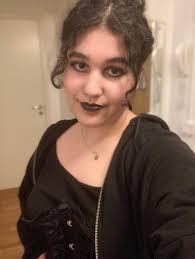 Jewish Youth From Around Europe Write About Their Lives. Now, and 85 Years  Ago