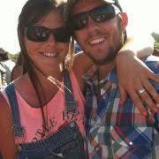 Julie Honea's Instagram, Twitter & Facebook