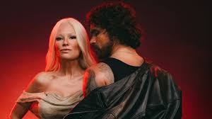 Eurovision 2026 : qui est le flamboyant duo qui veut faire triompher la Finlande ?