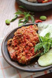 Ayam Betutu Khas Bali Betutu Chicken Made In Bali Makanan Indonesia Makanan Indonesia