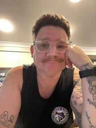 Hello Everyone! Im 45, live about 40 miles south of Springfield, I've been  single for almost 2 years. Anyone live close?