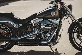 2017 Harley Davidson Softail Breakout Buyer S Guide Specs Price