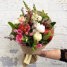 Beautiful Colours In Today S Bunch Snap Dragons Peonies Roses Tea Tree Viburnum And Godetia Make Sure You Orders Yours Now For Delivery Today Th