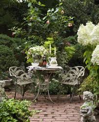 Pin Von Kain Rita Auf Gardens Sitzecken Garten Gartendesign Ideen Patio Garten