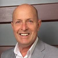 Bruce McCray — Reviews & Property Sales