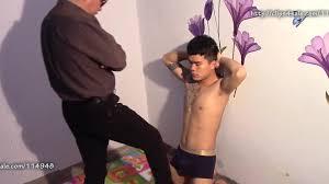 Ballbusting Chinese - ThisVid.com