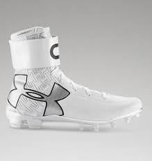 Black And Gold Youth Football Cleats Men S Ua C1n Mc Football Cleats Under Armour Us American Football Cleats Football Cleats Soccer Boots