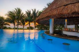 The moon palace golf & spa resort is nestled between 123 acres of tropical foliage and sandy beach. The Grand At Moon Palace Cancun Luxury Hotels And Holidays Going Luxury