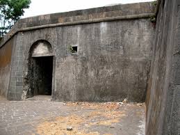 Sewri Fort, Mumbai | playing with memories