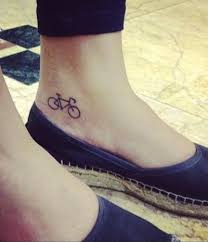 10 Best Bike Tattoo Designs Ryna Blog Fahrrad Tattoo Tatowierungen Radfahren Tattoo