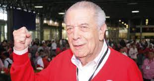 A los 91 años falleció en la clínica de medellín, bernardo guerra serna, político liberal que ocupó cargos públicos en el departamento de antioquia y en el país. Wgspgtwihooojm