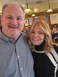 Melissa Mallette's Instagram, Twitter & Facebook