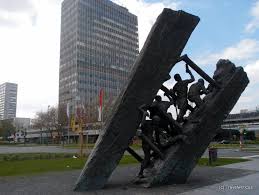 Sculpture By Max Kratz In Essen Germany Germany North Rhine Westphalia Travel Dreams
