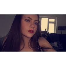 Hope Bingham's Instagram, Twitter & Facebook