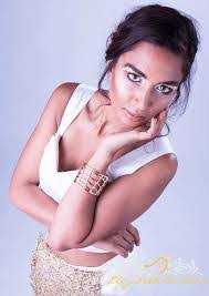 Carla Lutz's Instagram, Twitter & Facebook