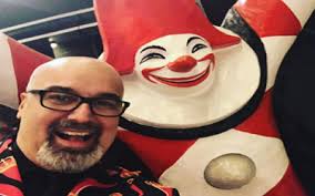 Giovanni ciacci è uno stylist, costumista ed esperto di immagine italiano, che ha partecipato a ben 8 edizioni di. Giovanni Ciacci Altezza Peso E Foto Fisico Dello Stylist Di Detto Fatto Gossippiu