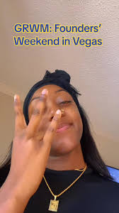 Malika💙💛 (@mlaneece)