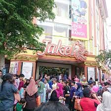 For more information and source, see on this link : Ciklilyputih The Lifestyle Blogger Jakel Barulah Raya Di Jakel Shah Alam