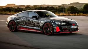 The standard quattro drive offers optimum traction: 2022 Audi E Tron Gt Debuts Today See The Livestream
