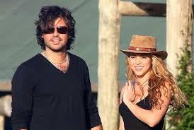 Shakira S Ex Boyfriend Antonio De La Rua Sues For 100 Million Ex Boyfriend Shakira Boyfriend