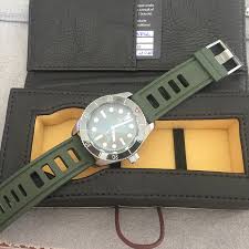 Post your favourite nato/zulu strap combos. Fs Borealis Bull Shark Green Dial Borealis Natural Rubber Strap 425 Mywatchmart