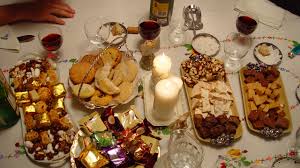 It has several courses and includes tapas or appetizers, as well as dessert. Spanish Style Desserts To Make For Christmas Dinner