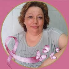 O primeiro disco da Sr.ª D.ª Argentina Santos data de 1954, foi efectuada  na etiqueta “Estoril” sob a orientação artística de Belo Marques, com os  guitarristas Casimiro Ramos e Miguel Ramos, onde