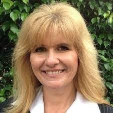 Shannon Stegeman's Instagram, Twitter & Facebook