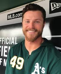 Cara Puckett's Instagram, Twitter & Facebook