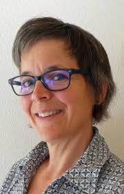 t r a n s p a r e n t