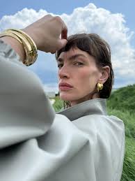 L O L A @lola.tung in the Faye Knockers. @andrewgelwicks P.S. Something  major is happening with these earrings tomorrow.