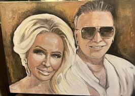 Zoveel mooie cadeaus bloemen gehad met mijn 45 ste verjaardag ben er nog  van aan het na genieten wat een supper feest en prachtige dagen hebben we  gehad bedankt iedereen wie er