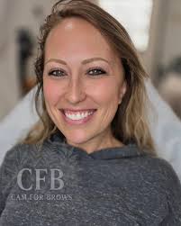 I LOVE TATTOOING BALD BROWS!! I'm talking to all you bald brow baddies.  Damn, this was so satisfying! And she was an absolute doll. 💕 Nanobrows  using .25 1rl by @tinadaviesprofessional and @