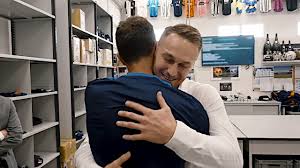 images?q=tbn:ANd9GcQvuEjfWti1Rt3YQbJbv8u