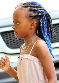 New Dos Kelly Clarkson And More Celebs Who Colored Their Kids Hair Kids Hairstyles Kids Braided Hairstyles Kids Hair Color