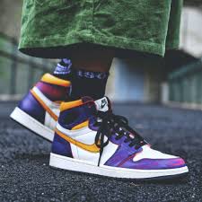 Jordan 1 Retro High Og Defiant Sb La To Chicago Womens Fashion Sneakers Jordan Fashions Nike Fashion Shoes