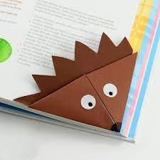 Kordon örgü modeline benzer bir teknikle önce kordon örüyoruz. Kendin Yap Den Daha Fazla Yazi Oku Daha Fazla Ogren Kultur Bahcesi Ile Herkes Icin Bilgi Origami Kitap Ayraci Sanat Projeleri