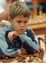 Magnus carlsen , in full sven magnus øen carlsen , (born november 30, 1990, tønsberg , norway), norwegian chess player who in 2013 at age 22 became the second youngest world chess champion. Solitaire Chess Carlsen Crushes Solitaire Chess Chess Magnus Carlsen