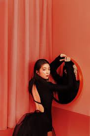 아이유 아이린 등 실제 비율. Update Red Velvet Irene Seulgi Reveals Fierce New Mv Teaser And Photos For Monster Soompi