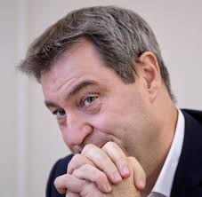 Der bayerische ministerpräsident markus söder (csu) hat erneut eine debatte über eine impfpflicht für pflegekräfte. Kdxviub4zep1pm